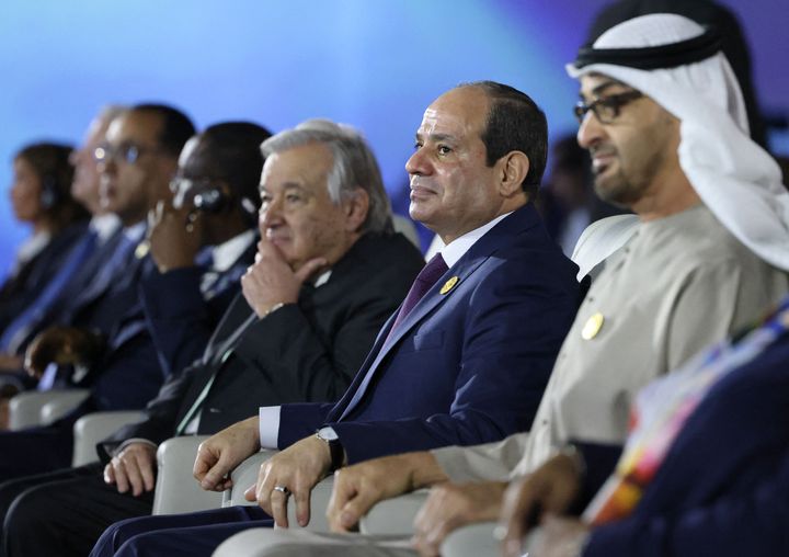 United Nations Secretary General Antonio Guterres (C), Egypt's President Abdel Fattah al-Sisi (2nd R) and UAE's President Sheikh Mohamed bin Zayed al-Nahyan (R) attend the leaders summit on the second day of the COP27 climate conference at the Sharm el-Sheikh International Convention Centre, in Egypt's Red Sea resort city of the same name, on Nov. 7, 2022. 