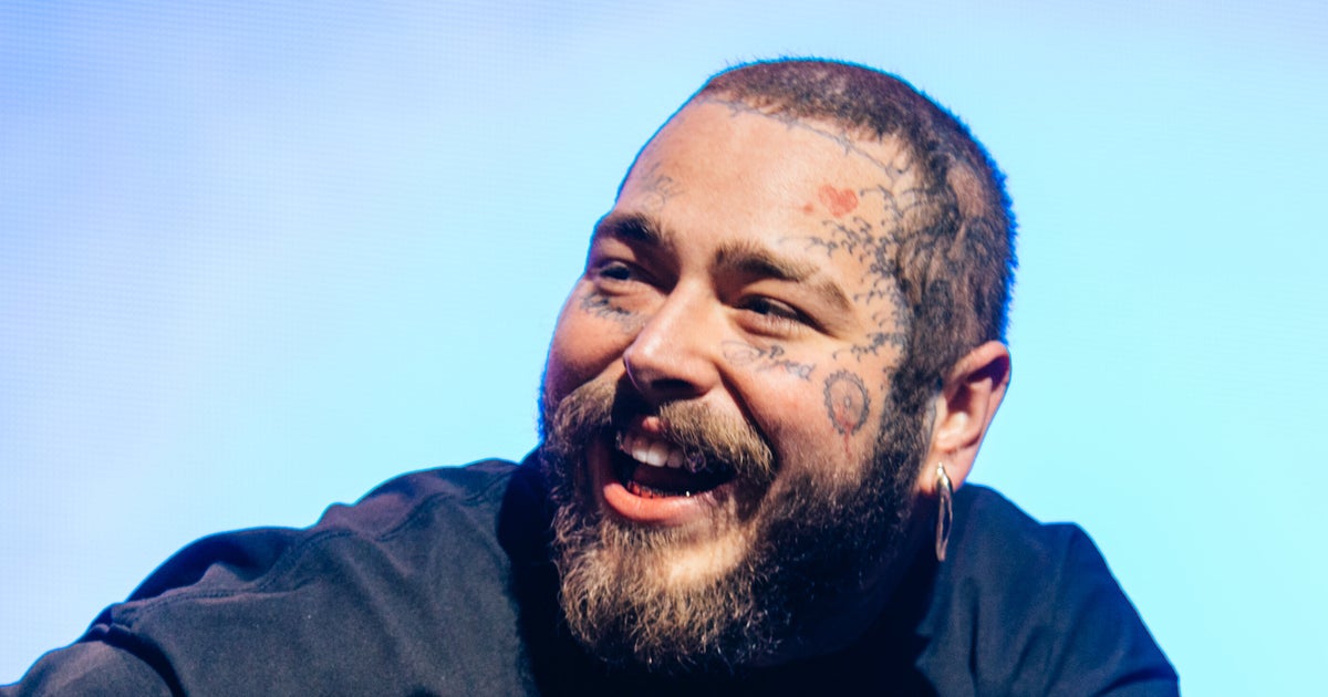 Post Malone Officiates A Queer Wedding Onstage In Seattle: ‘You May Kiss Your Partner’ Post Malone Officiates A Queer Wedding Onstage In Seattle: ‘You May Kiss Your Partner’