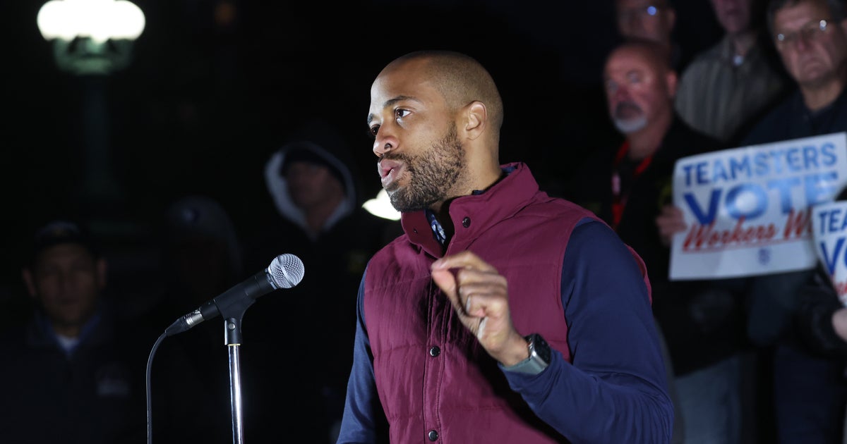 Mandela Barnes' Struggle To Run A Class-Based Senate Campaign - Vimarsana News