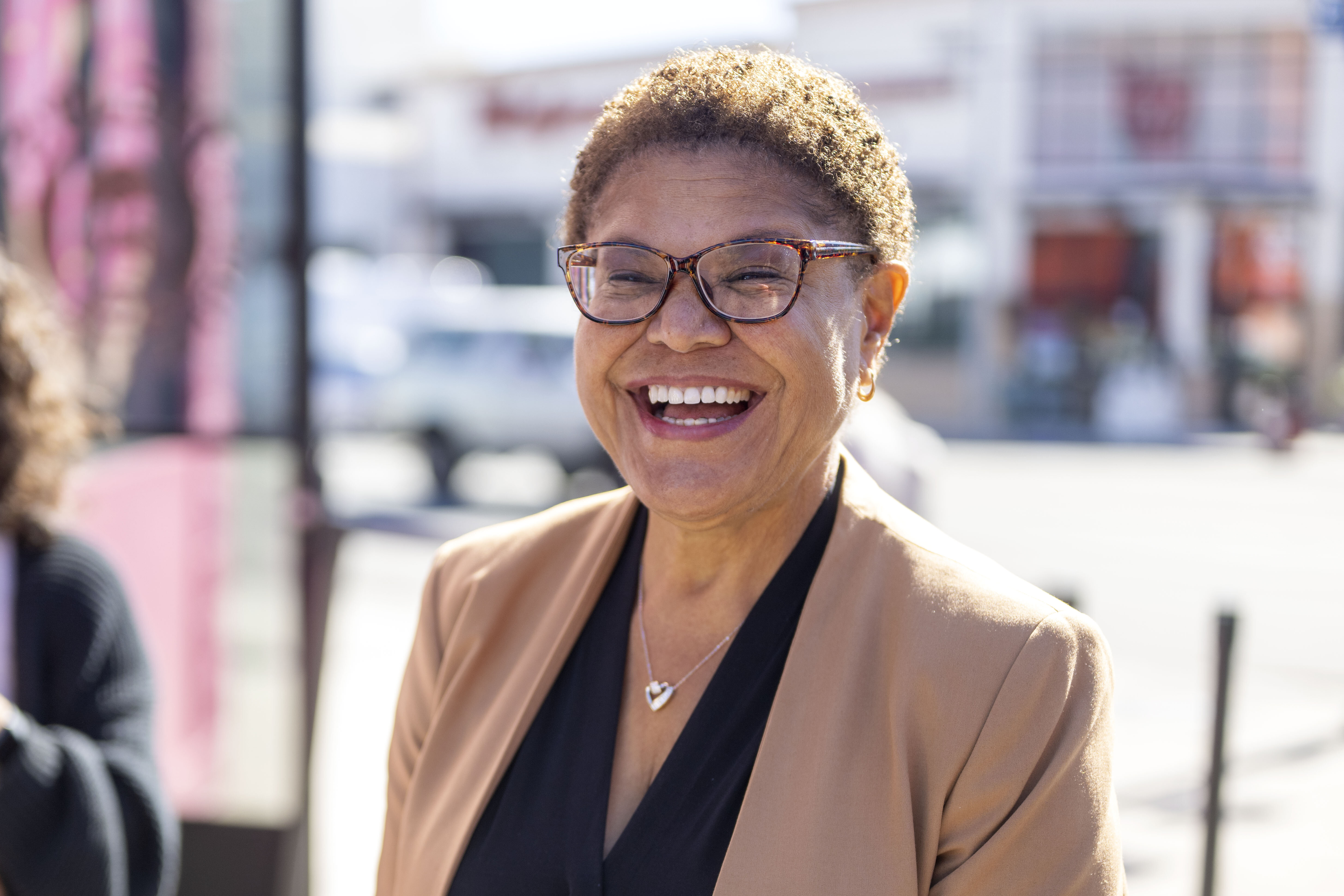 Karen Bass Wins Los Angeles Mayoral Race In Victory Over Billionaire ...