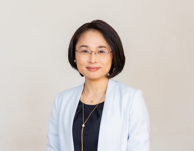 天野妙(あまの・たえ) / 株式会社Respect each other代表、みらい子育て全国ネットワーク代表。ダイバーシティ / 女性活躍を推進する企業の組織コンサルティングや研修など、企業の風土変革者として活動する傍ら、待機児童問題をはじめとした子育て政策に関する提言を行う政策起業家としても活動中。共著に『男性の育休』(PHP新書)