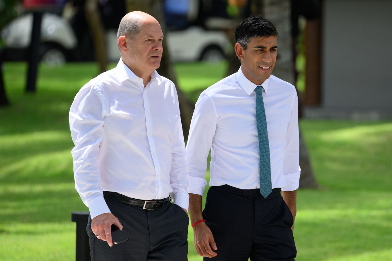 Chancellor Olaf Sholz of Germany (left) and Prime Minister Rishi Sunak chat ahead of a working lunch at the G20 Summit in Nusa Dua, Bali, Indonesia. Picture date: Tuesday November 15, 2022.