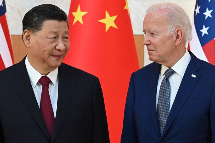 US President Joe Biden and China's President Xi Jinping meeting at the G20