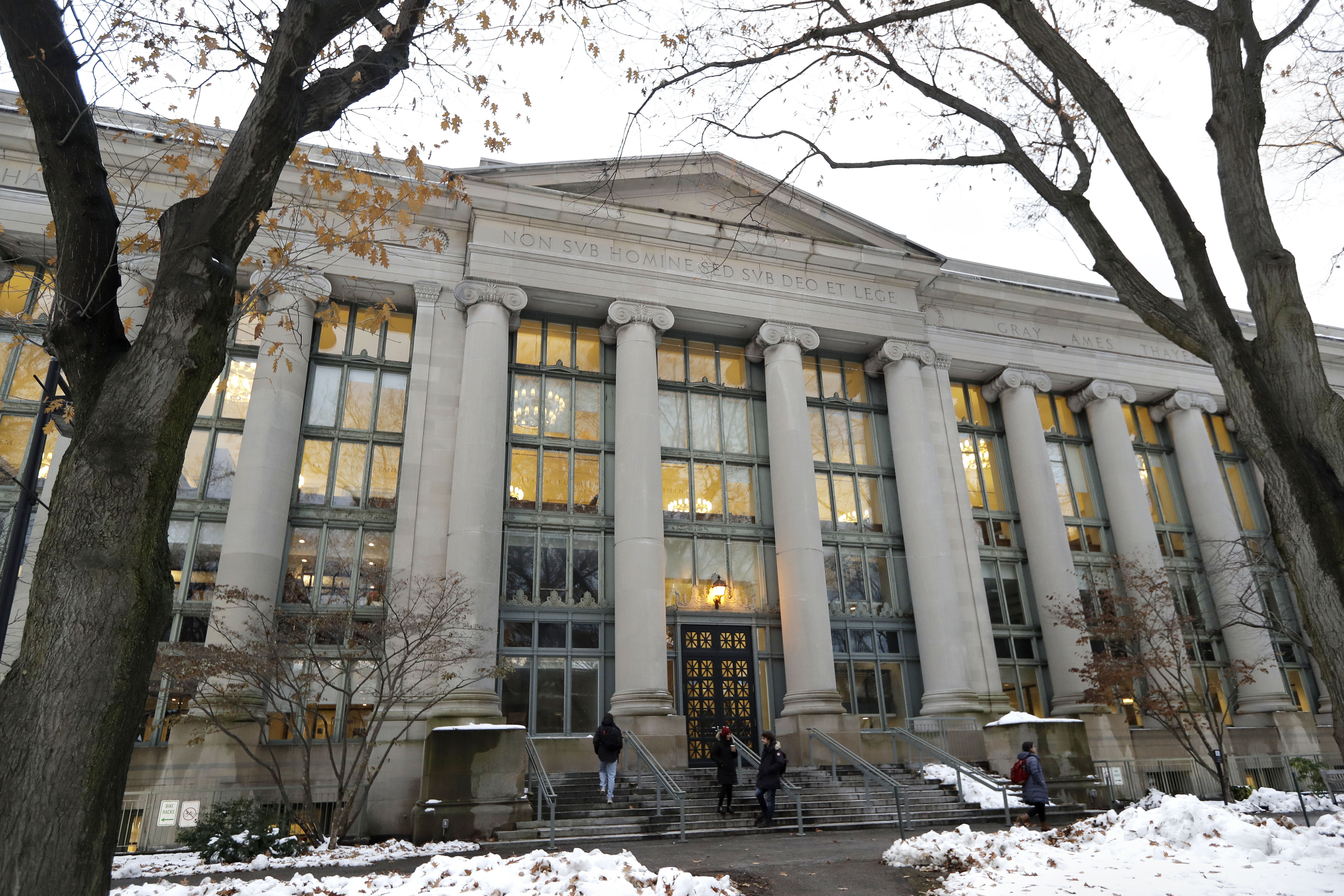 Yale And Harvard Law Schools Abandon U.S. News College Rankings | Flipboard