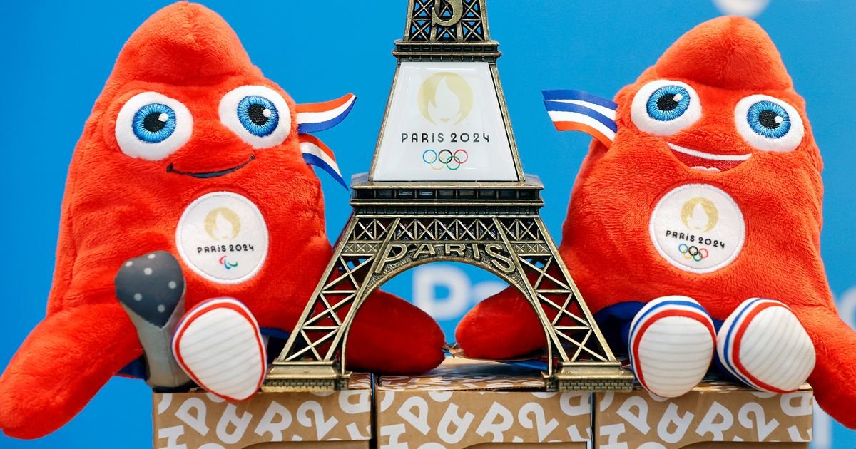Les mascottes des JO de Paris critiquées pour être majoritairement fabriquées en Chine