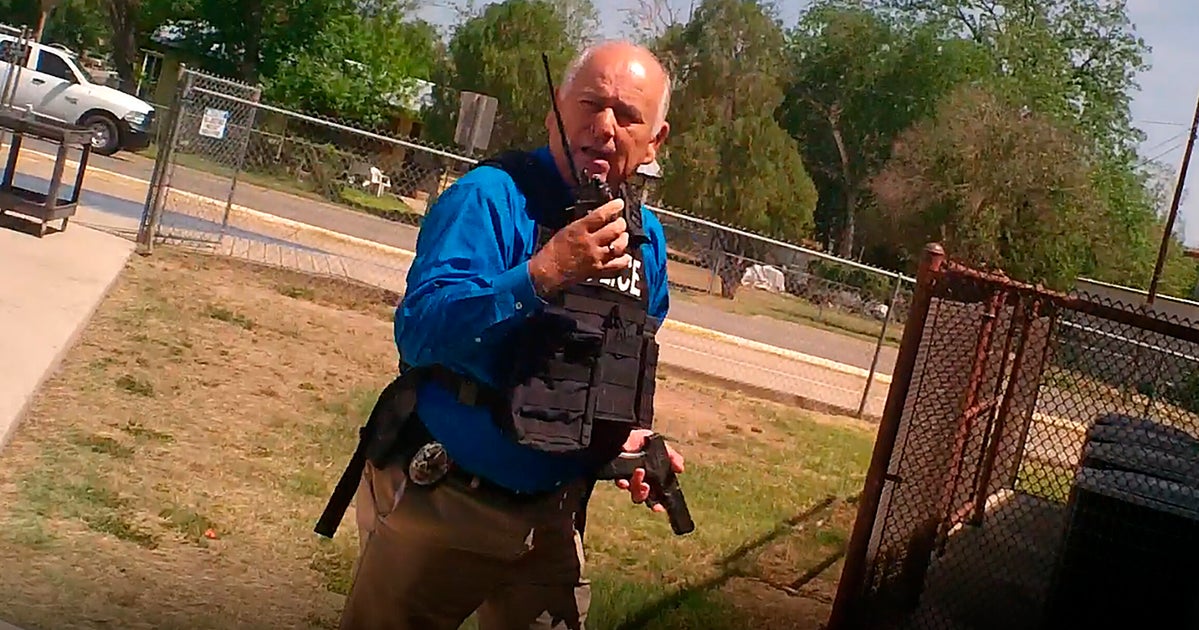 Acting Uvalde Police Chief During School Shooting Steps Down - Vimarsana News