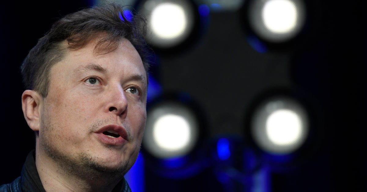Could 'Space Karen' Be One Of Twitter's Last Great Moments? - Vimarsana News