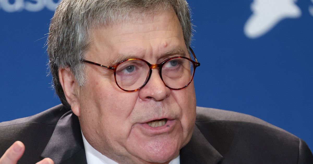 #Trump Should ‘Stand Aside,’ Doesn’t Have What It Takes, William Barr Says In Interview