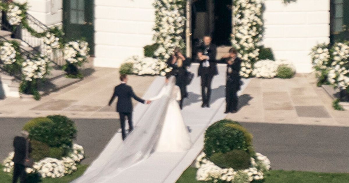 Biden’s Granddaughter Naomi Ties The Knot On White House Lawn