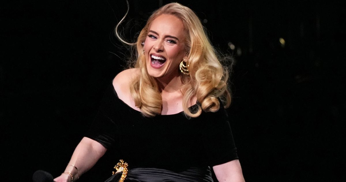 Adele Hilariously Brings Her Megan Thee Stallion Choreography To Vegas Residency - HuffPost