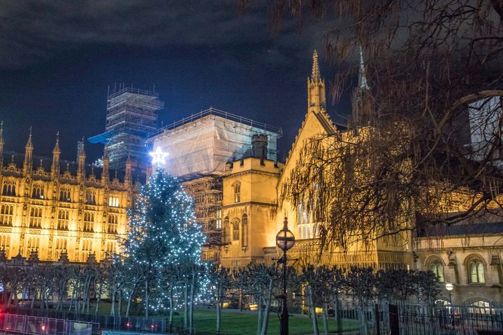 Christmas tree decoration at the illuminated Palace of Westminster