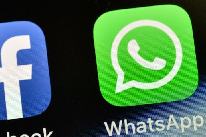 Icono de la app de mensajería WhatsApp visto en un iPhone