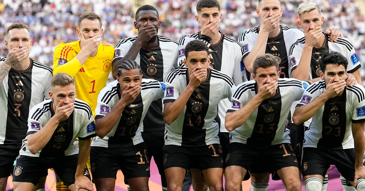 Les joueurs de la Coupe du monde d’Allemagne déchirent la FIFA d’un seul geste avant leur match