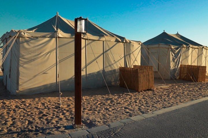 Fyre Festival ': Fans Slam Makeshift Shelters, Metal Box Rooms At Qatar  World Cup | HuffPost Latest News