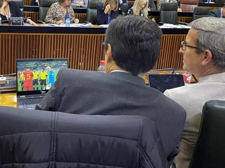 La foto publicada por la diputada del PSOE Ángeles Férriz.