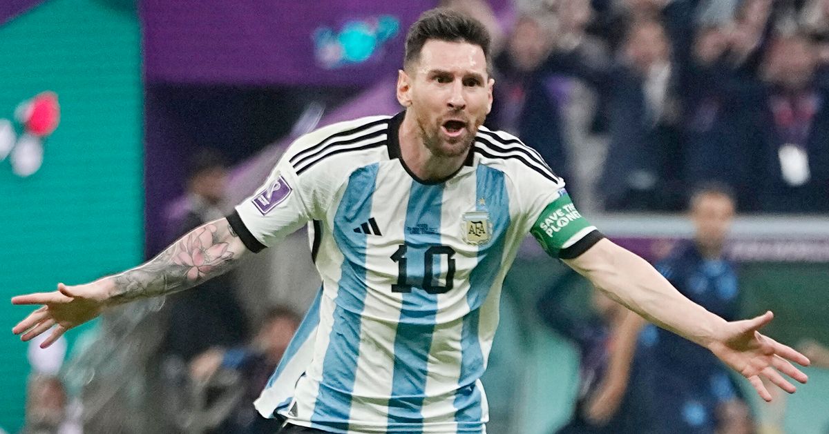 Lionel Messi mène l’Argentine à une victoire 2-0 contre le Mexique lors de la Coupe du monde