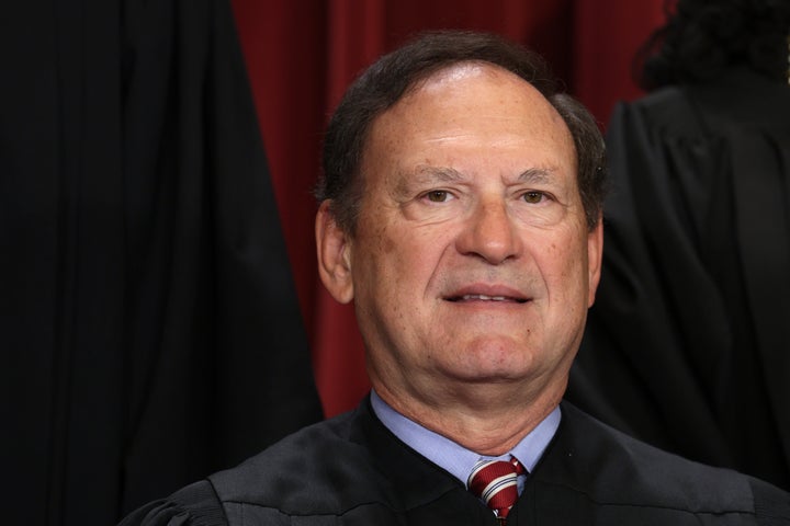 Supreme Court Justice Samuel Alito denies leaking the outcome of his decision in the 2014 Hobby Lobby v. Burwell case.