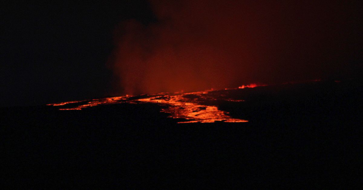 Erupting Hawaii Volcano Spurs Warning For People To Prepare | HuffPost ...