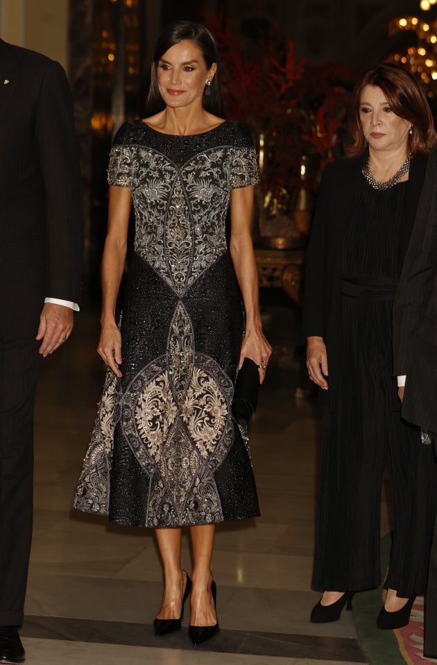 Letizia recupera el vestido de Felipe Varela.