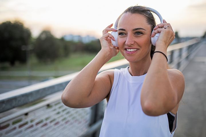 Listening to music while you work out is motivational and can even keep you exercising longer.