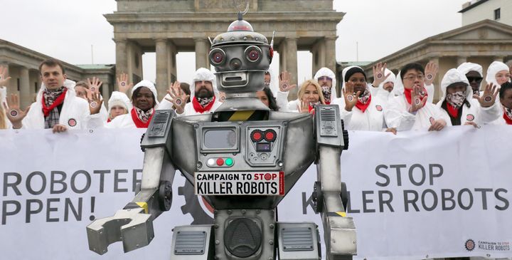 Διαμαρτυρία με αίτημα την απαγόρευση των killer robots στο Βερολίνο