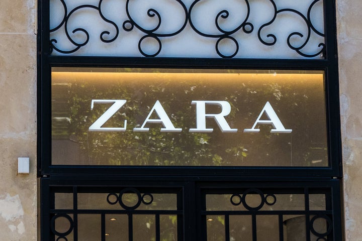Imagen de archivo de un letrero de Zara.
