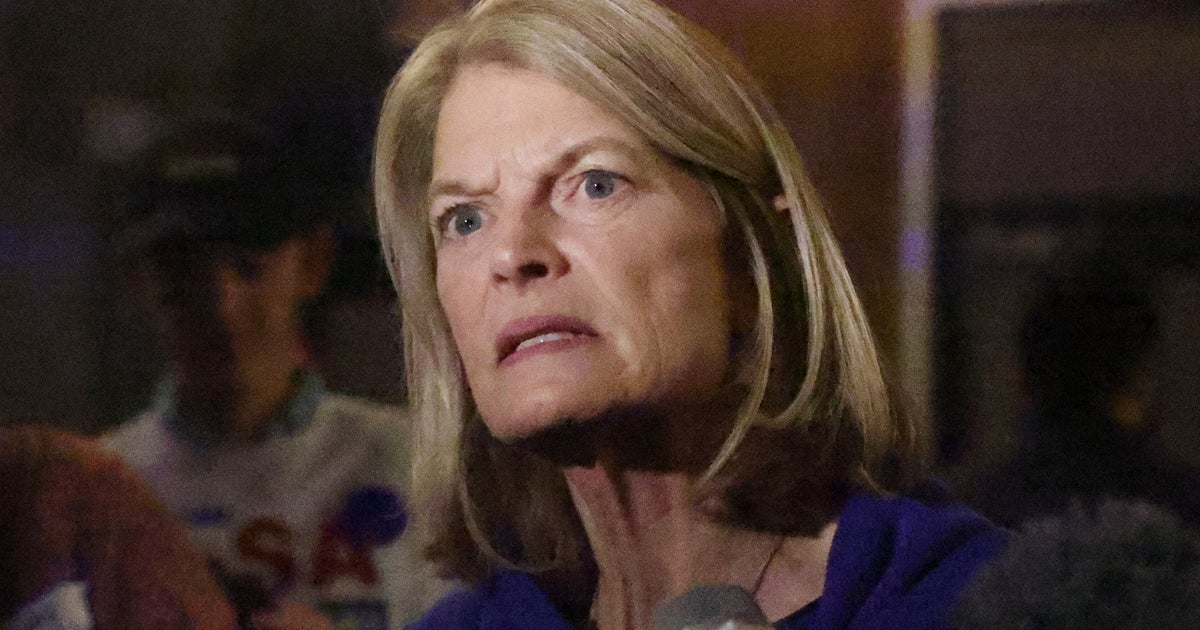 GOP Sen. Lisa Murkowski Condemns Trump’s Call To Terminate Constitution GOP Sen. Lisa Murkowski Condemns Trump’s Call To Terminate Constitution