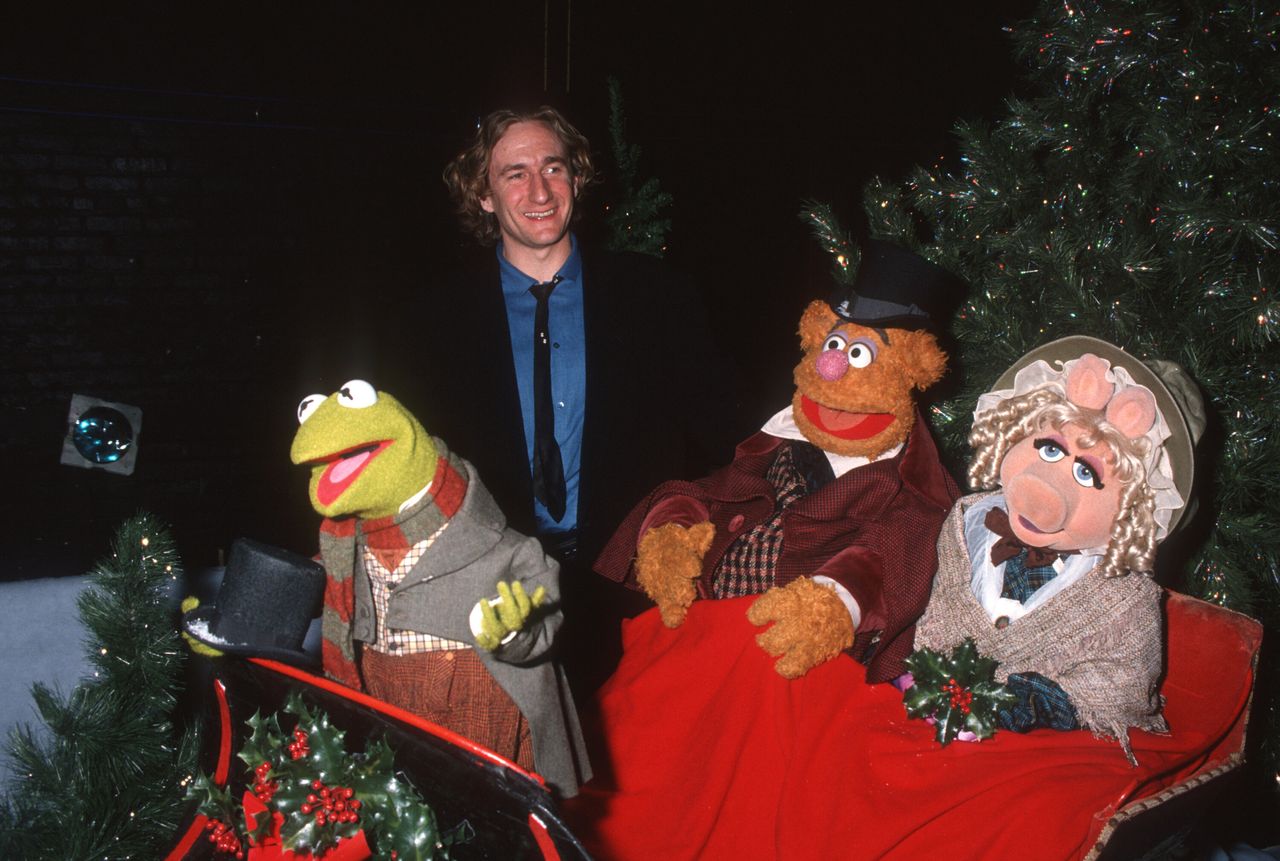 Brian Henson with The Muppets at the film's premiere in 1992
