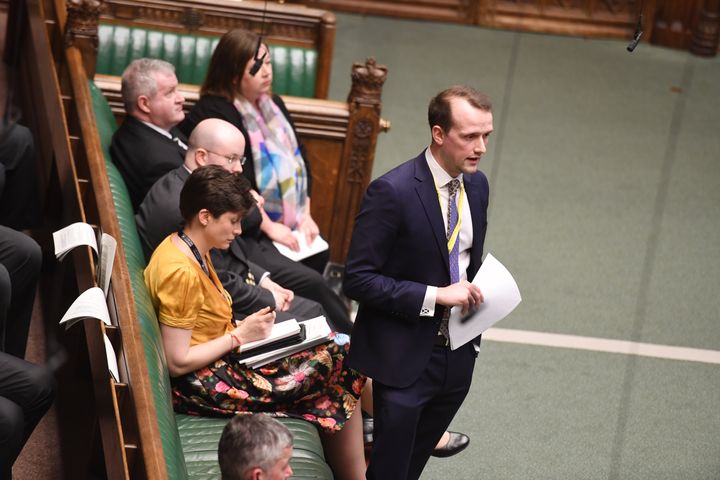 Stephen Flynn speaking in the House of Commons, with Alison Thewliss seated behind him.