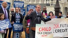 

    Democrats Make Last-Ditch Effort To Bring Back Cash Payments For Parents

