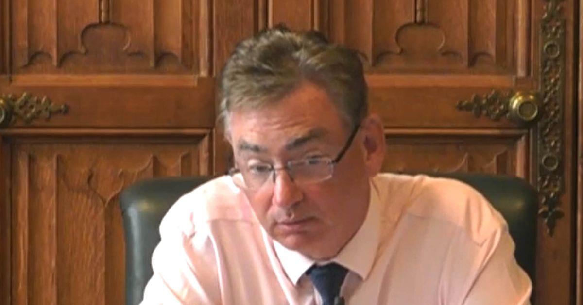 Le député conservateur Julian Knight a retiré son fouet