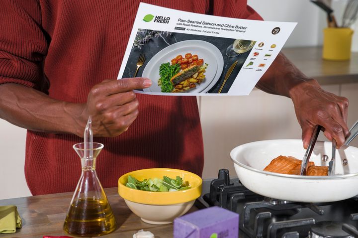 Take unnecessary faff out of the festive season by nabbing a discounted meal kit subscription!