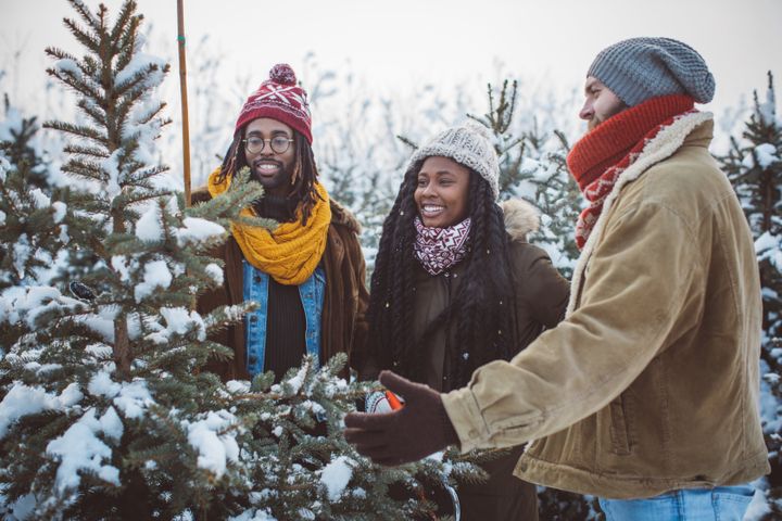 The Christmas tree sellers helping people make holiday memories have demanding but interesting jobs. Speaking to HuffPost, they shared their hard-earned wisdom from years assisting buyers.