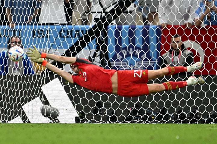 Emiliano 'Dibu' Martínez, in one of his stops