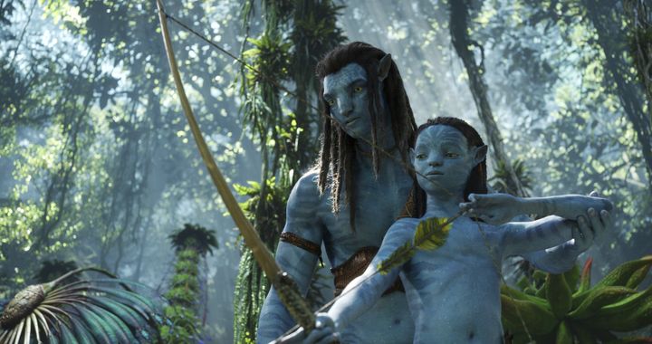 The sequel introduces a new generation of Na'vi