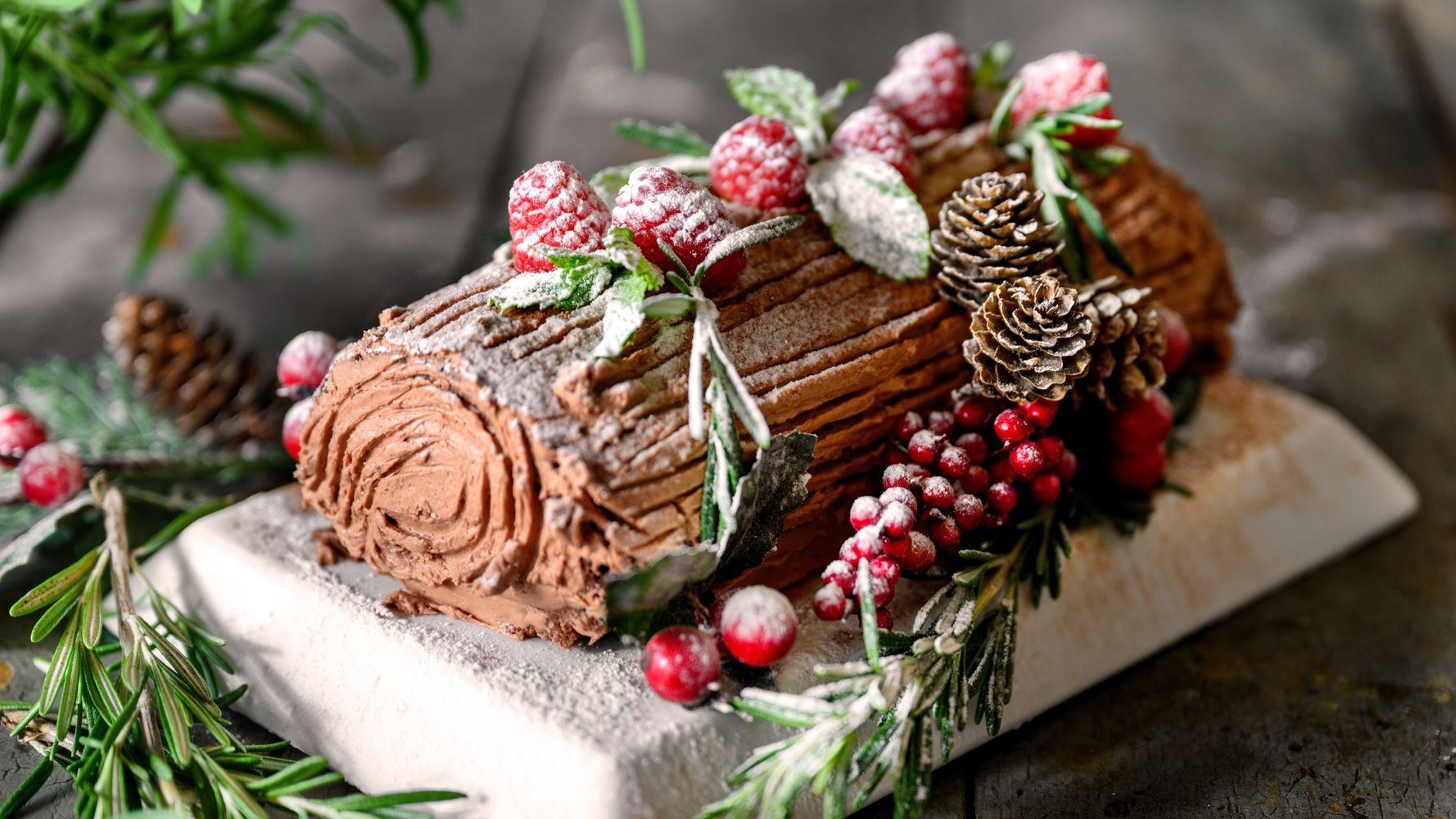 Christmas Bûche de Noël Yule Log Dessert