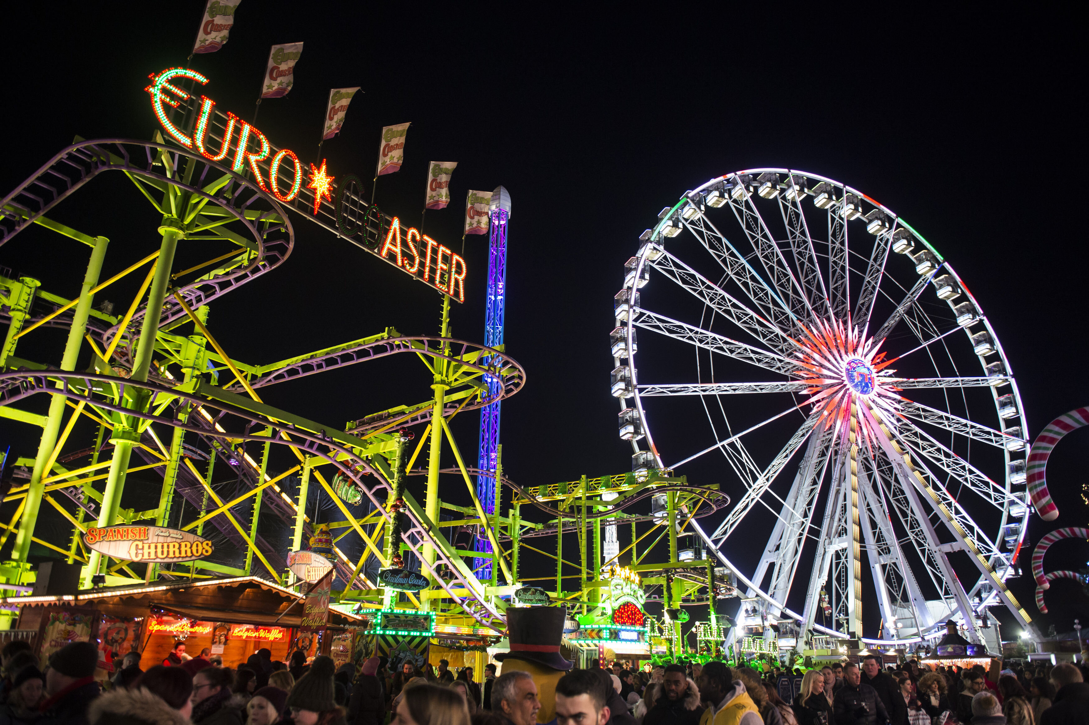 Slingshot Ride In London Crashes With Riders Still Inside | HuffPost UK ...