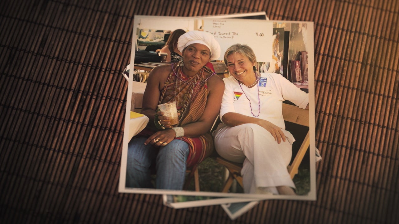 How 'Miss Cleo' Fooled White America 4 (Left to Right): Youree Dell Harris aka "Miss Cleo" with a friend, years after the Psychic Friends Network collapse.