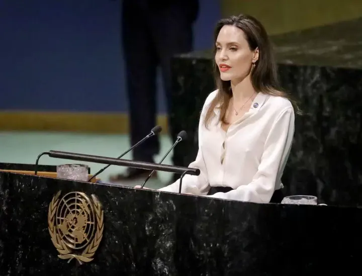 Jolie and the United Nations' refugee agency are parting ways after more than two decades. 