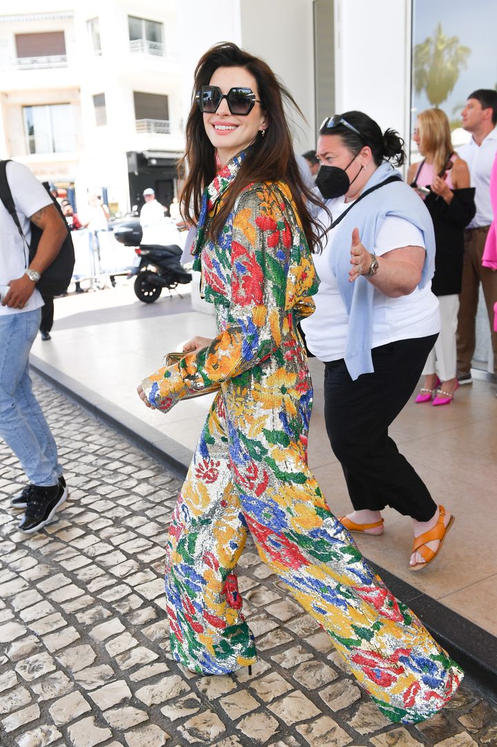 Anne Hathaway during the 75th annual Cannes Film Festival on May 19, 2022 in Cannes, France.