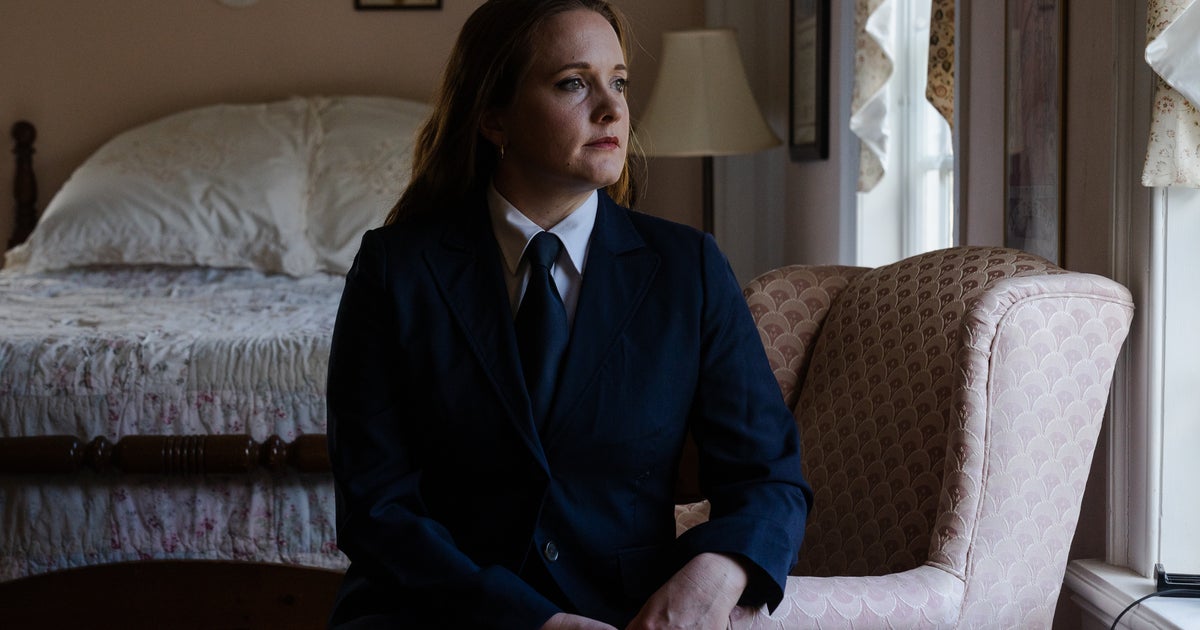 NextImg:This Pilot Quit Her Job. Her Employer Billed Her $20,000.