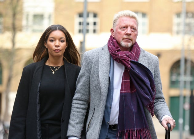 Ο Boris Becker φτάνει στο Southwark Crown Court, στο Λονδίνο, μαζί με τη σύντροφό του Lilian de Carvalho Monteiro, όπου αντιμετώπισε κατηγορίες σχετικά με την πτώχευση του. Ο πρώην πρωταθλητής του Wimbledon καταδικάστηκε επειδή απέκρυψε κεφάλαια και δεν παρέδωσε τρόπαια για να ρυθμίσει τα χρέη του. Ημερομηνία φωτογραφίας: Πέμπτη 7 Απριλίου 2022. (Photo by James Manning/PA Images via Getty Images)