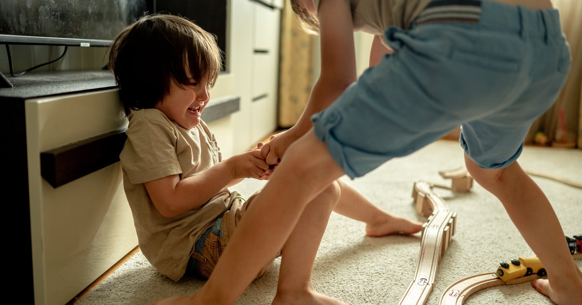 How To Help Children Learn To Share (When It Doesn't Come Naturally To Them) - Vimarsana News