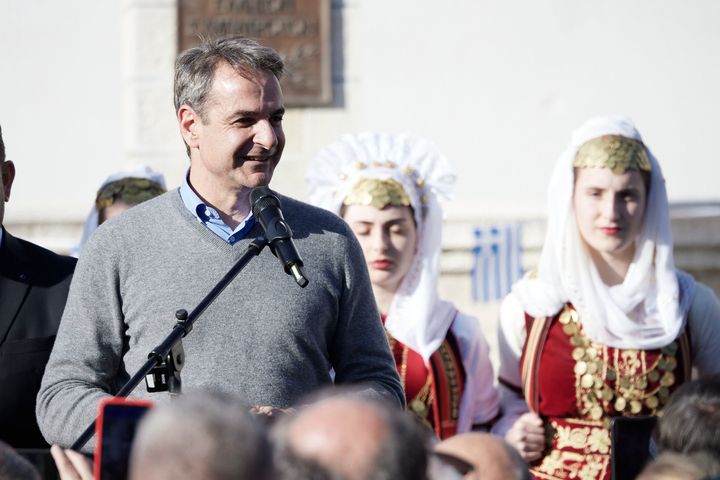 Ο Κυριάκος Μητσοτάκης απευθύνεται στα μέλη της ελληνικής μειονότητας