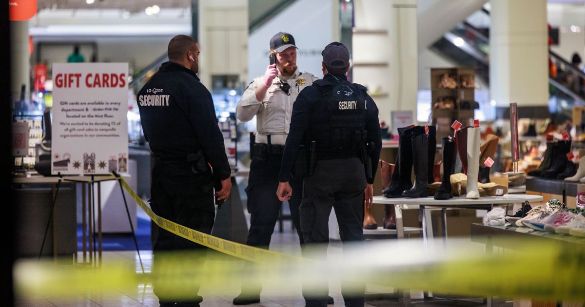 Police: One Person Killed In Mall Of America Shooting