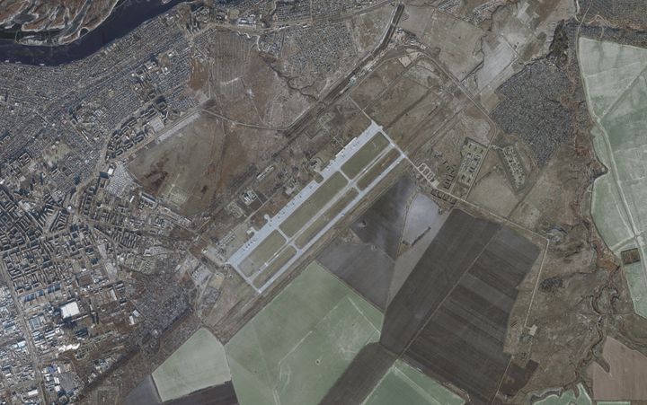 3 ΔΕΚΕΜΒΡΙΟΥ 2022: Δορυφορικές εικόνες Maxar της αεροπορικής βάσης Engels στην περιφέρεια Saratov, Ρωσία.