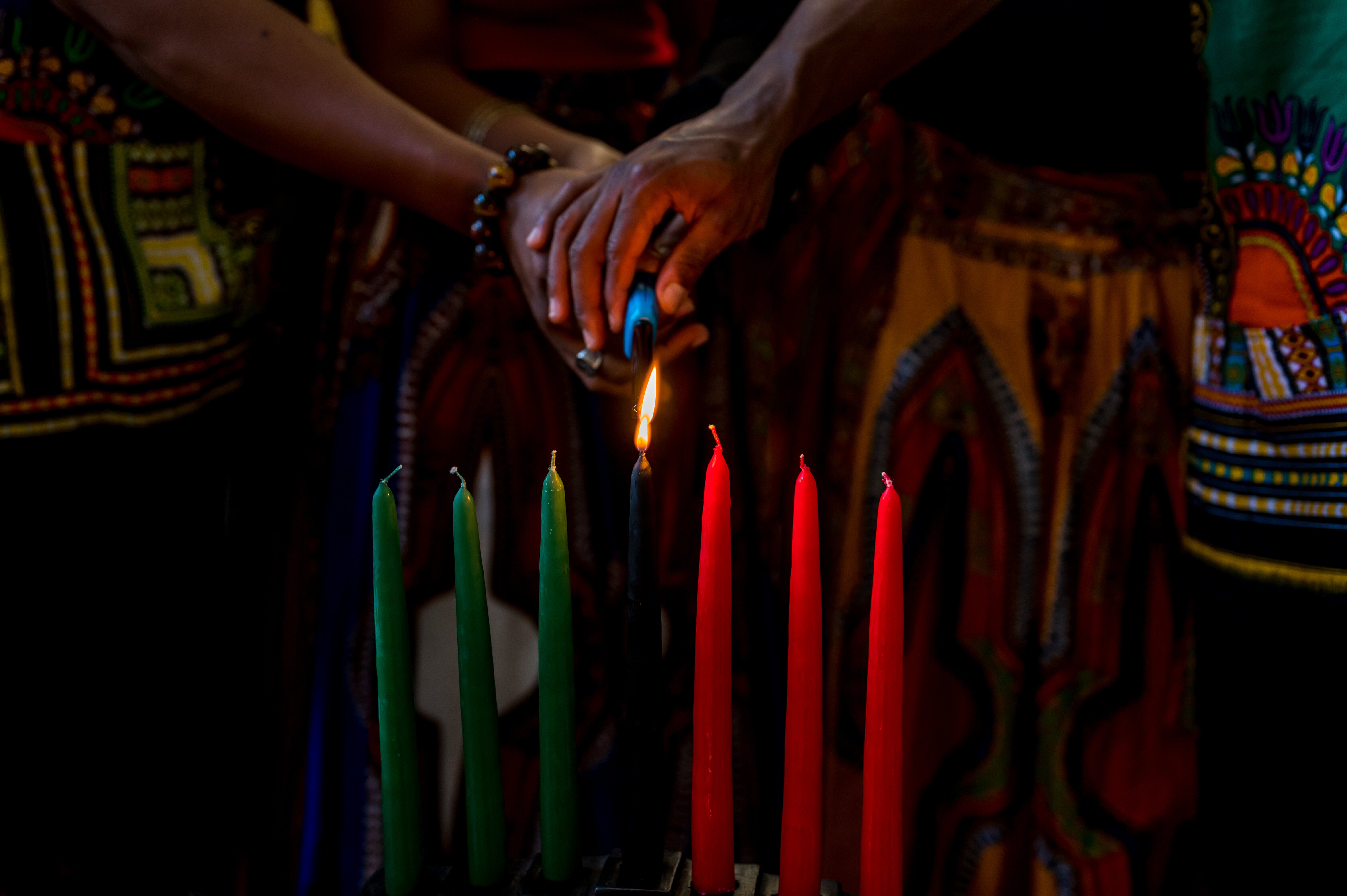 White House Wishes Black Families A Happy Kwanzaa On Holiday�s First Day 