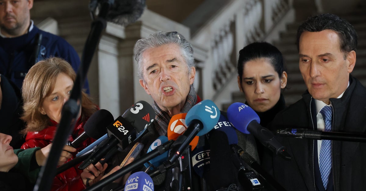 La Repubblica Η κατάθεση Καϊλή «Μπαμπά, πάρε τη βαλίτσα και τα