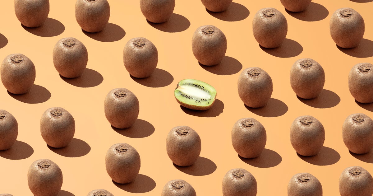 We're All Eating Kiwis Wrong According To TikTok Doctor - Vimarsana News