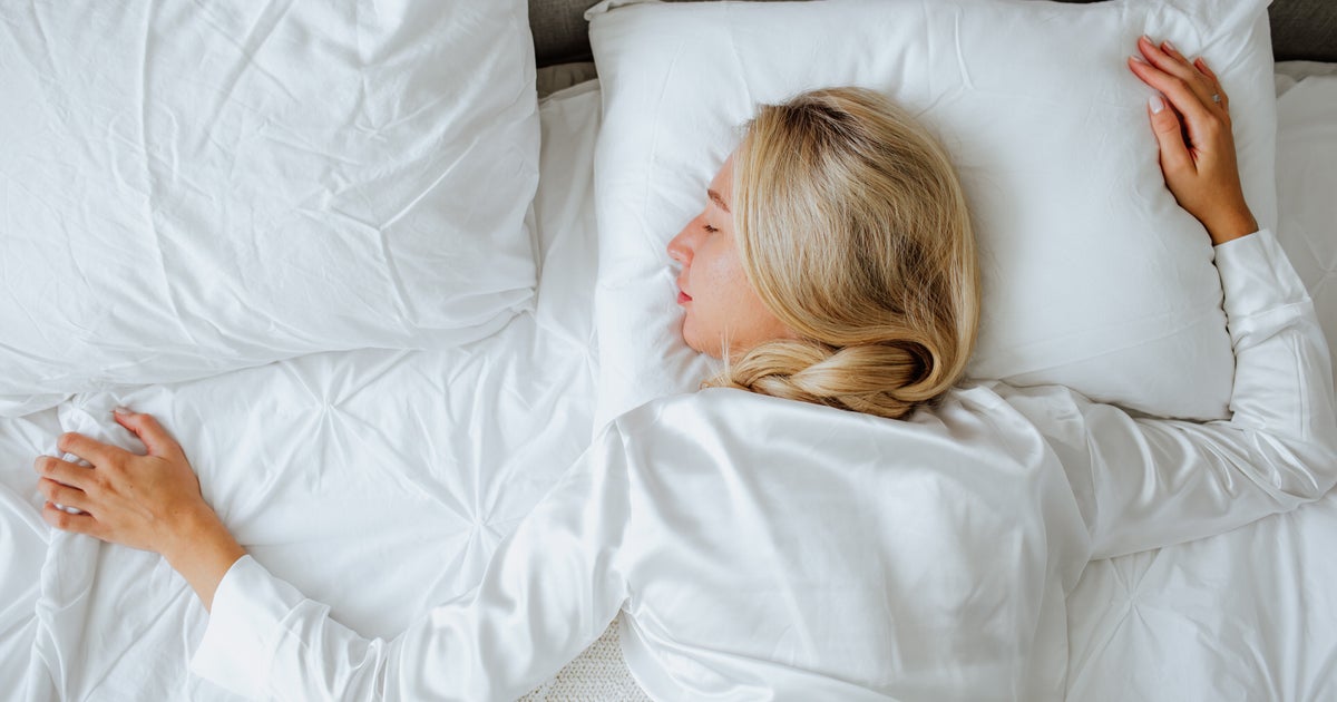 Counting Sheep To Fall Asleep Doesn't Actually Work, Apparently - Vimarsana News